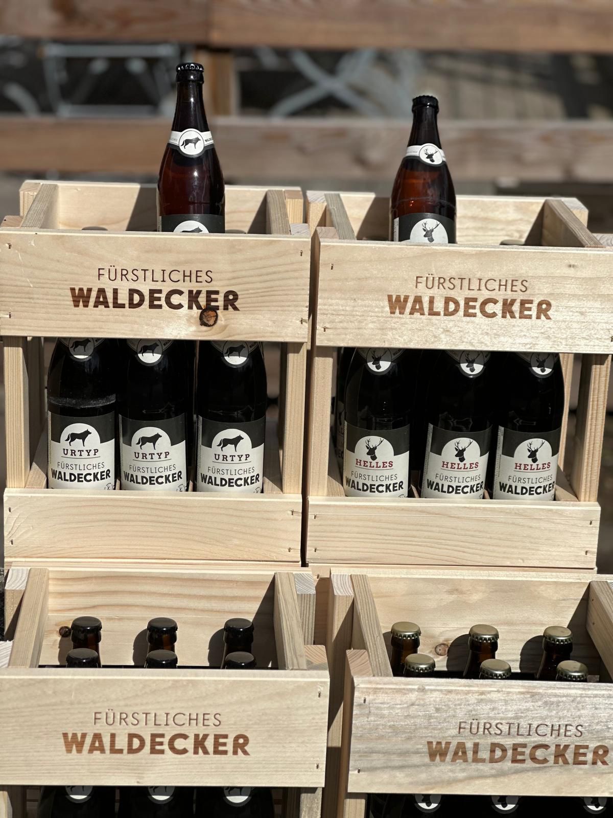Fürstliches Waldecker Bier in Holzkisten – regionales Bier vom Edersee